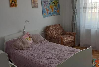 Casa cu etaj ?i gradina - 6