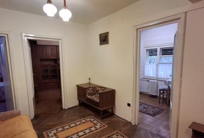 Inchiriez apartament cu 2 camere central - 2
