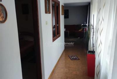 Casa D P E, teren 1358 mp - ANL-uri - parc - 6