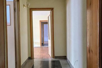 Apartament cu 3 camere semidecomandat în Viziru 1 - 6