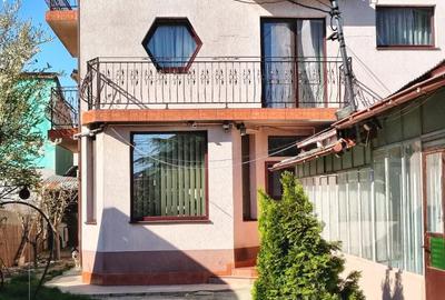 Casă individuală cu 9 camere cu Canalizare în Ion Creangă - 2