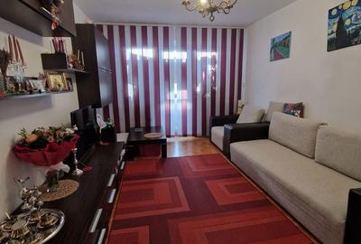 Apartament cu 3 camere decomandat în Vest - 1