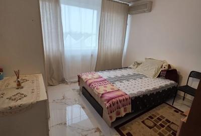 Apartament cu 2 camere decomandat, mobilat în Eroii Revoluției