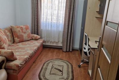 Ocazie: vand apartament cu 3 camere str.Ghe Lazar - 3