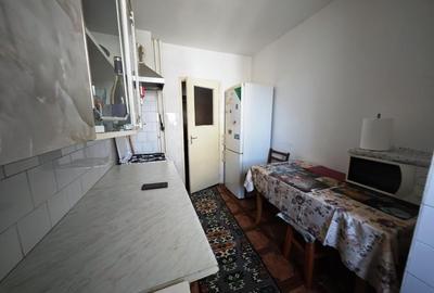 Apartament cu 2 camere semidecomandat în 13 Decembrie - 4