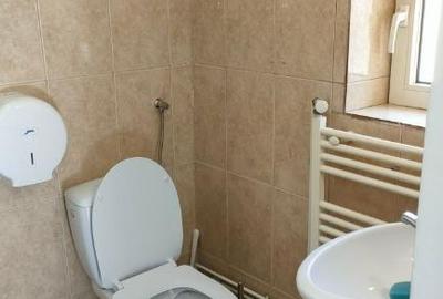 Casă cu 8 camere cu Teren 450 Mp în Calea Călărașilor - 2