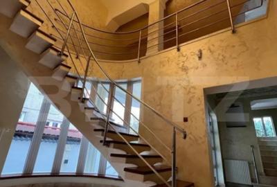 Casă cu 5 camere cu Teren 500 Mp în Botizului - 14