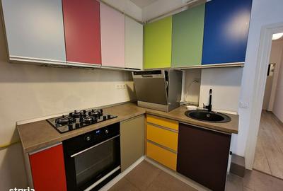 Apartament cu 4 camere în Unirii