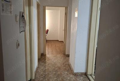 Apt 4 camere spatiu comercial 80 MP de inchiriat Alexandria - 4