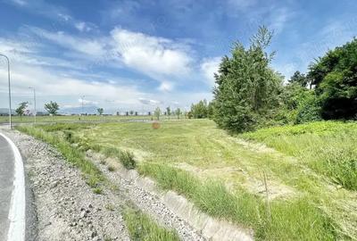 Teren de 13566 mp, în Bartolomeu - 5