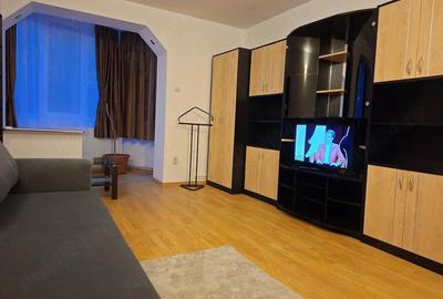 Apartament cu 2 camere decomandat în Central - 2