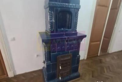 Casă cu 3 camere cu Teren 247 Mp în Central - 2