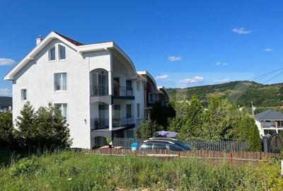 Casa cu 4 camere,198 mp utili + 350 mp teren,Corunca - 10