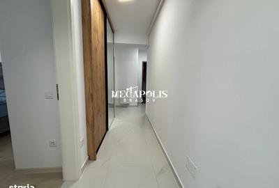 Apartament cu 3 camere decomandat în Tractorul - 7