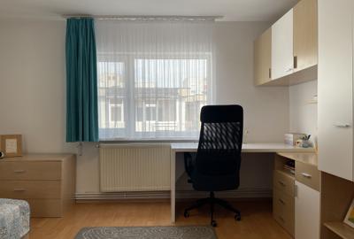 Apartament cu 3 camere în Eroilor - 11