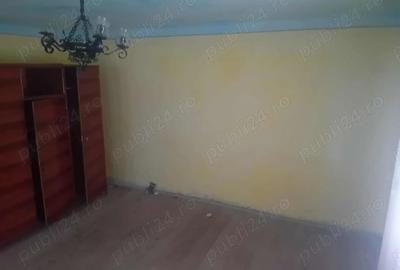 Casă cu 2 camere cu Teren 1000 Mp în Central - 5