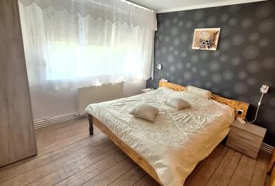 2 camere, M16 - 2