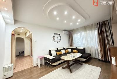 Apartament cu 4 camere semidecomandat, mobilat în Dacia