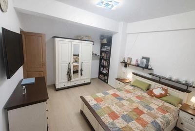 Apartament cu 3 camere semidecomandat în Colentina - 6