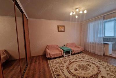 Ofer spre inchiriere apartament cu 2 camere in zona Tineretului - 1