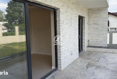 Casă cu 6 camere cu Teren 750 Mp în Aroneanu - 14