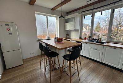 Vand casa 5 camere - 3 bai - 627 mp teren - Tocile - 5