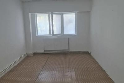Apartament 2 camere 52 mp.Mangalia strada Oituz - 5