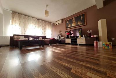 Vila pretabila amenajare pensiune in Delta Dunarii - Somova - 2