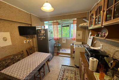 3 camere | Gorjului | Militari | Decomandat | metrou 4' - 6