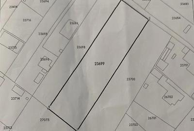 Teren de 2500 mp, în Central