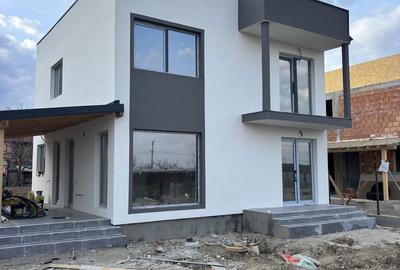 Casă cu 4 camere în Central - 4