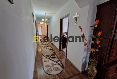 Casa, parter, suprafata 168 mp, teren 600 mp, panouri, mobilata, Bariera Valcii - 14