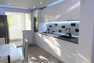 Apartament 4 cam | 11' Metrou Aparatorii Patriei | centrala | renovat - 4