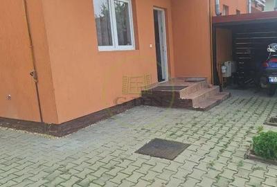 Casă cu 3 camere cu Canalizare în Șura Mare - 8