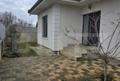 Casă cu 3 camere cu Teren 726 Mp în Lazuri - 16