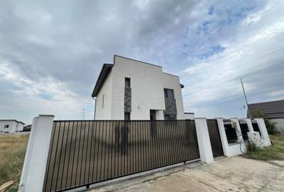 Vila P+1E | 4 Camere - Teren 370 mp-panouri solare - 2