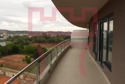 Apartament cu 4 camere decomandat, mobilat în Plopilor - 16