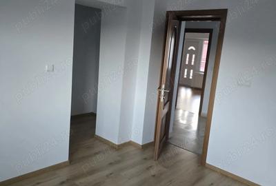 Inchiriere VILA Aparatorii Patriei 4 min de metrou - proprietar - 4