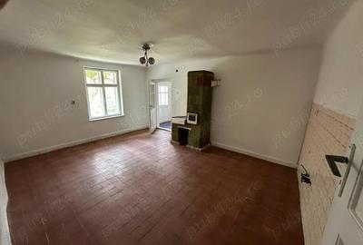 Casă cu Teren 1726 Mp în Central - 6