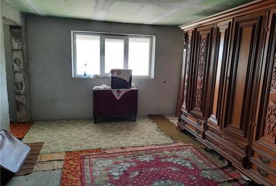 Casă cu 5 camere cu Teren 1000 Mp în Central - 4