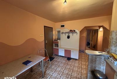 Apartament cu 3 camere decomandat în Central - 4