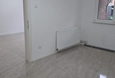 Birou, de 60 mp, în Centrul Civic - 1