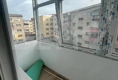 Apartament 2 camere, 60 mp, zona Micro 11 - 3