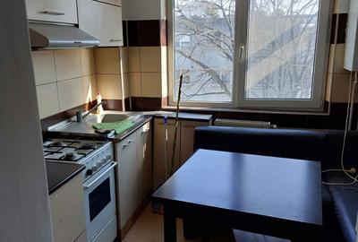 Apartament cu 3 camere semidecomandat în Crâng - 6