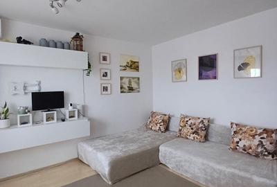 Închiriez Apartament 2 camere - 2