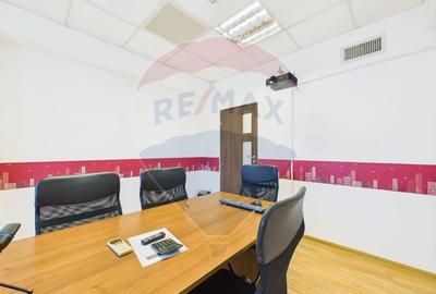 Birou, de 183 mp, în Vitan - 1