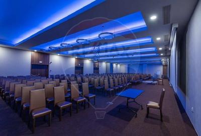 Birou, de 57 mp, în Gruia - 12