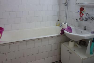 Piata Rahova-Circa 19 Politie - 6