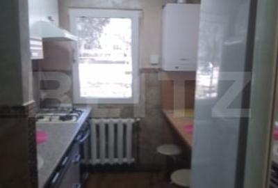 Garsonieră decomandată, mobilată în Cug - 3