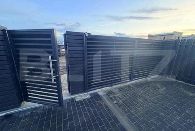 Casa de vanzare in Sanpetru teren 300 m2, suprafa?a utila 79 m2, 174.999 EUR - 1